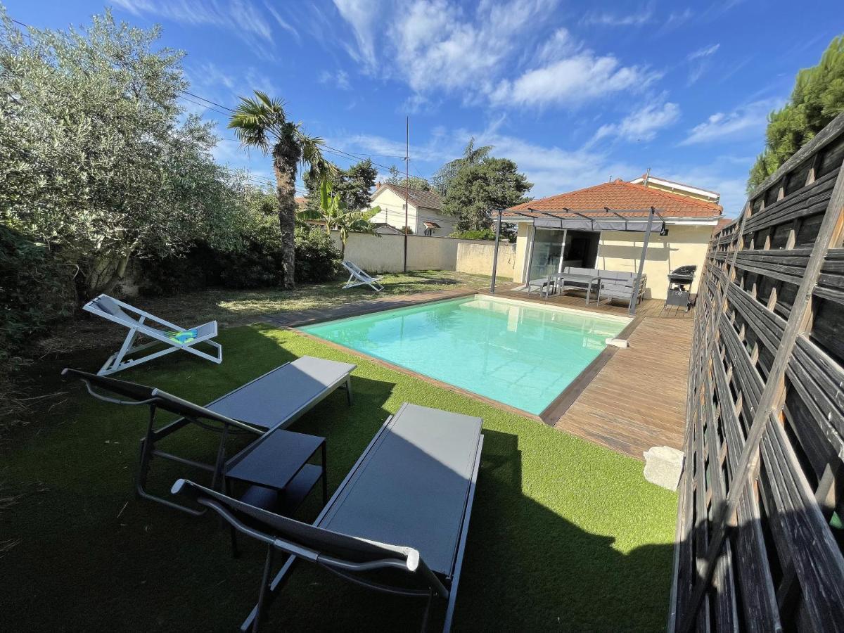 Unique! Jacuzzi Prive 35°C + Cinema Villa Entiere ميزيو المظهر الخارجي الصورة