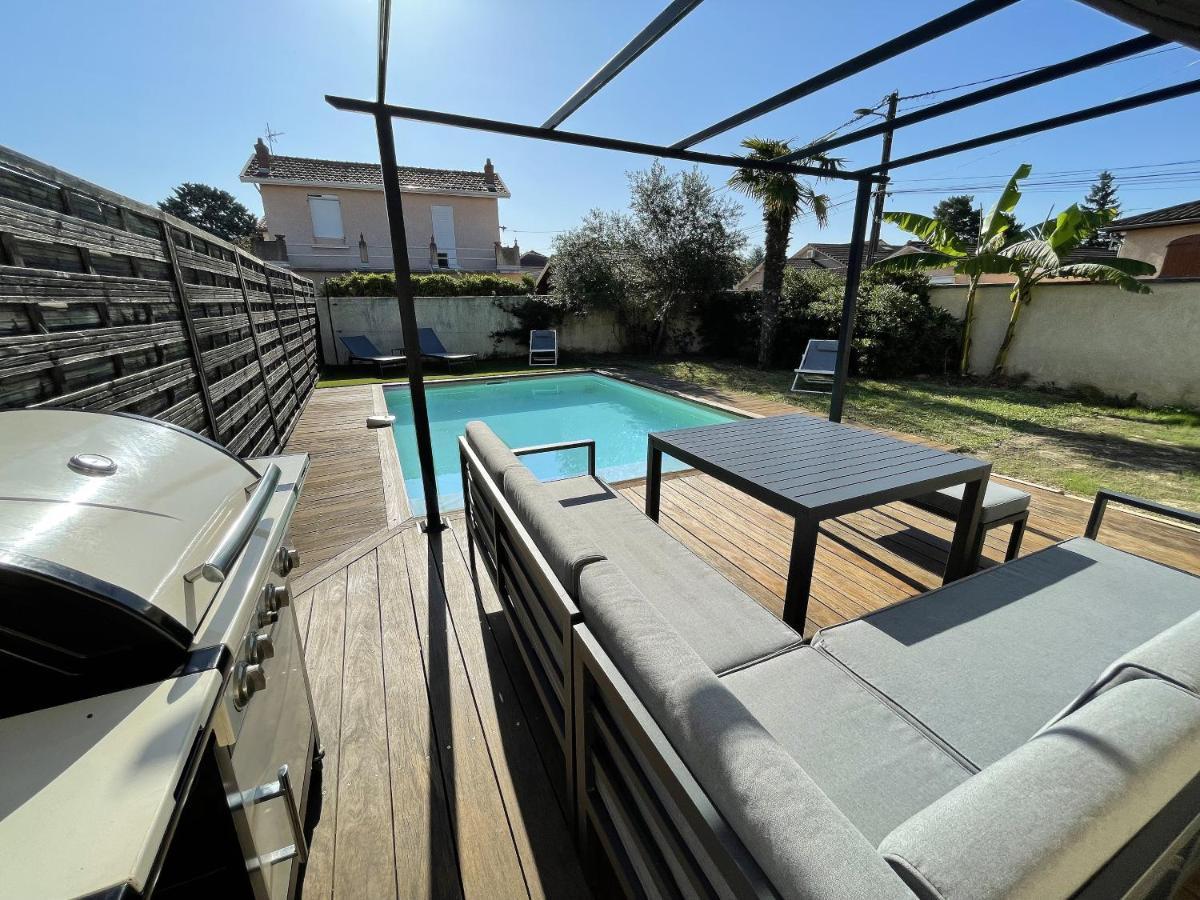 Unique! Jacuzzi Prive 35°C + Cinema Villa Entiere ميزيو المظهر الخارجي الصورة