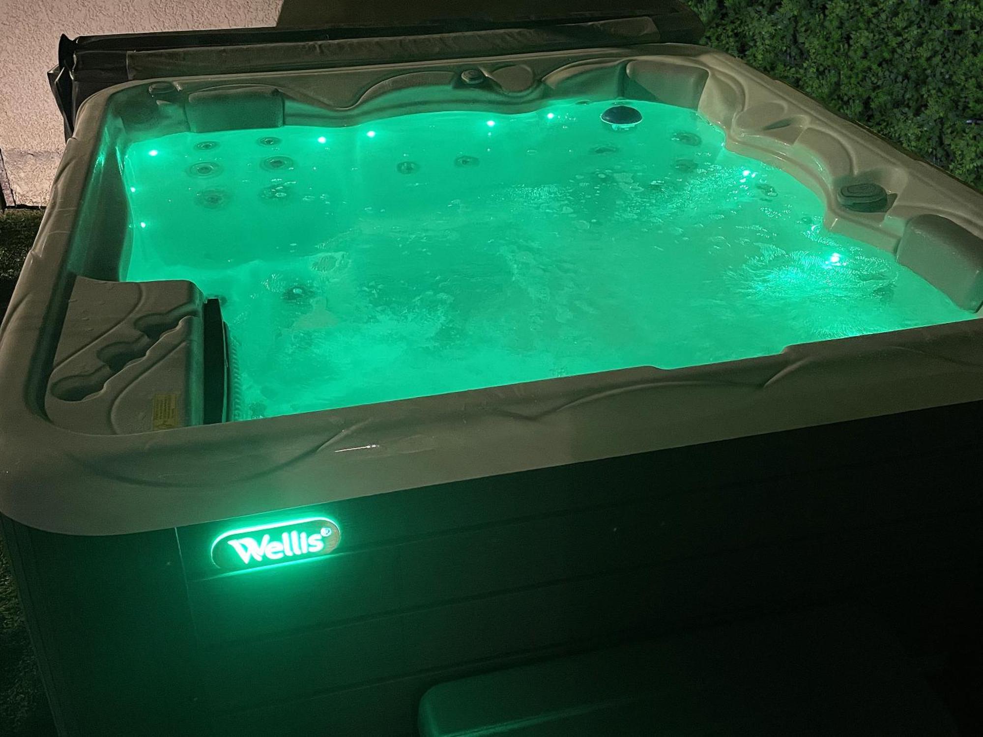 Unique! Jacuzzi Prive 35°C + Cinema Villa Entiere ميزيو المظهر الخارجي الصورة